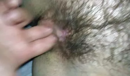 بچه ها سگ عشق قدیمی با اردک داستان سکسی تصویری و انگشت در الاغ.