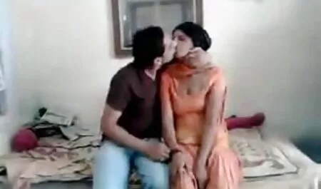 بلوند, پیله داستان سک۳۰ تصویری رفتن