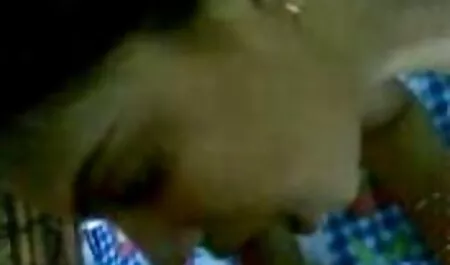 یک دوست مکیدن ورزش ها و او را دیوانه در حمام. داستان سکسی تصویری فارسی